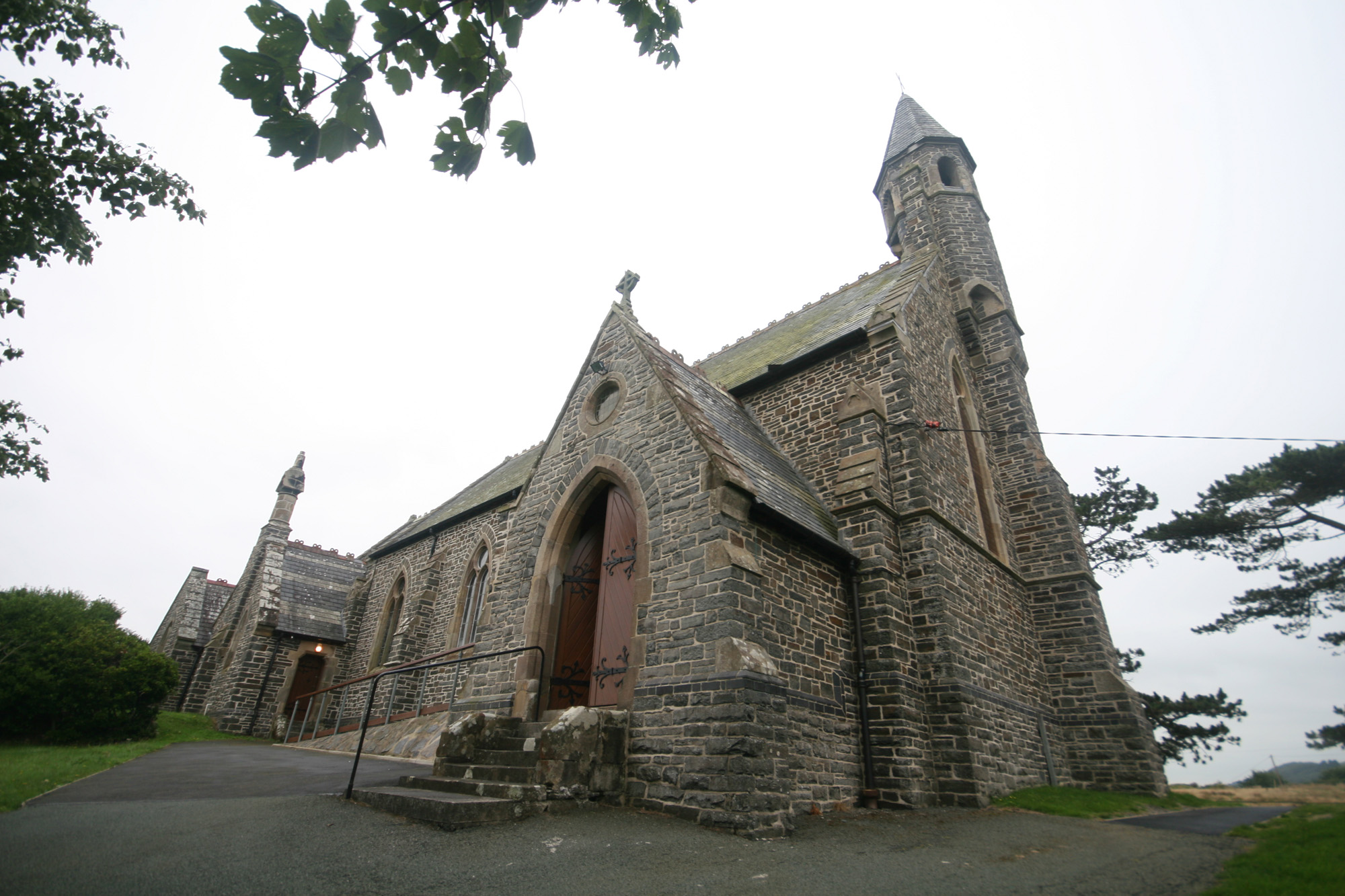 St Matthew&#039;s, Borth