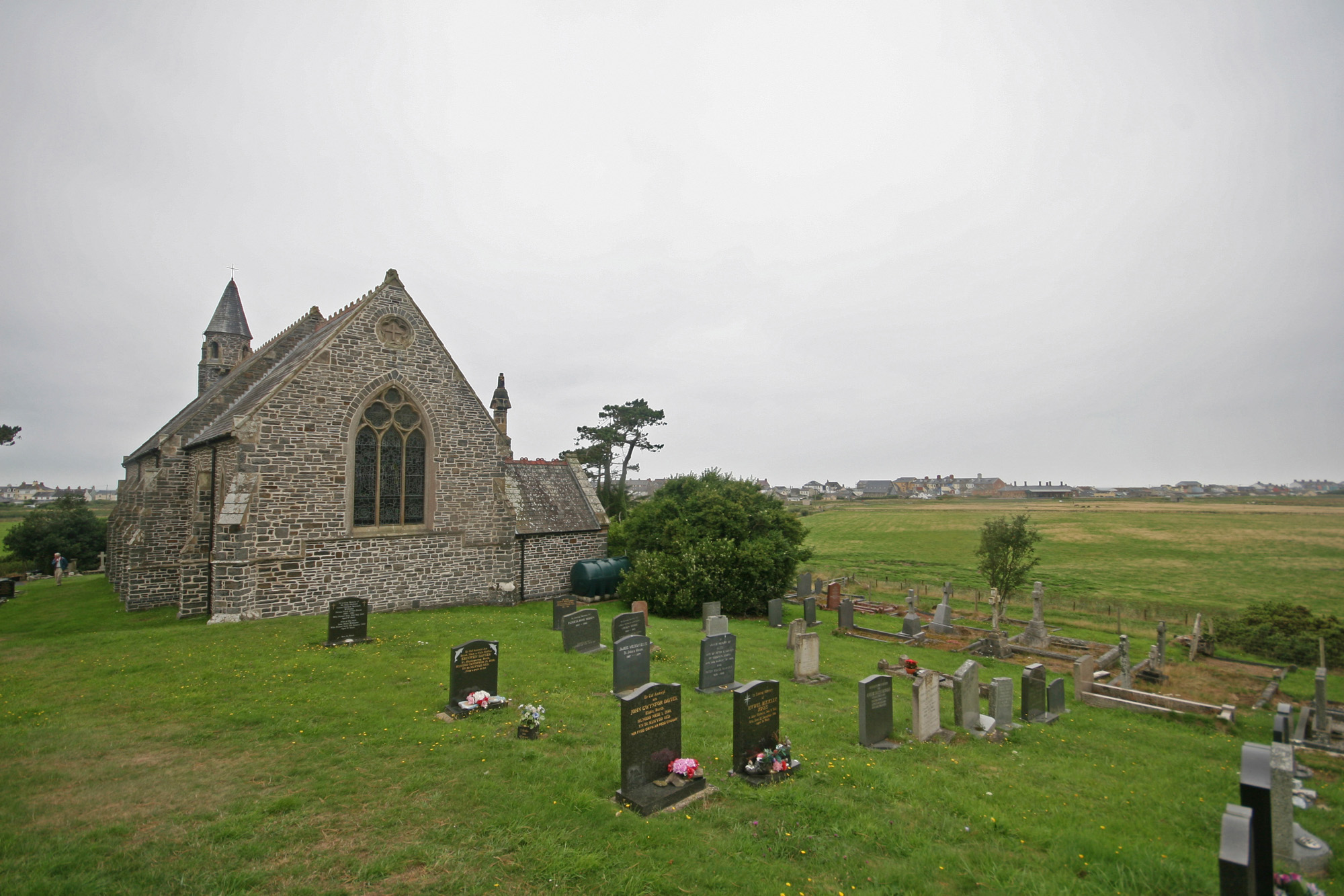 Eglwys Sant Mathew, Y Borth