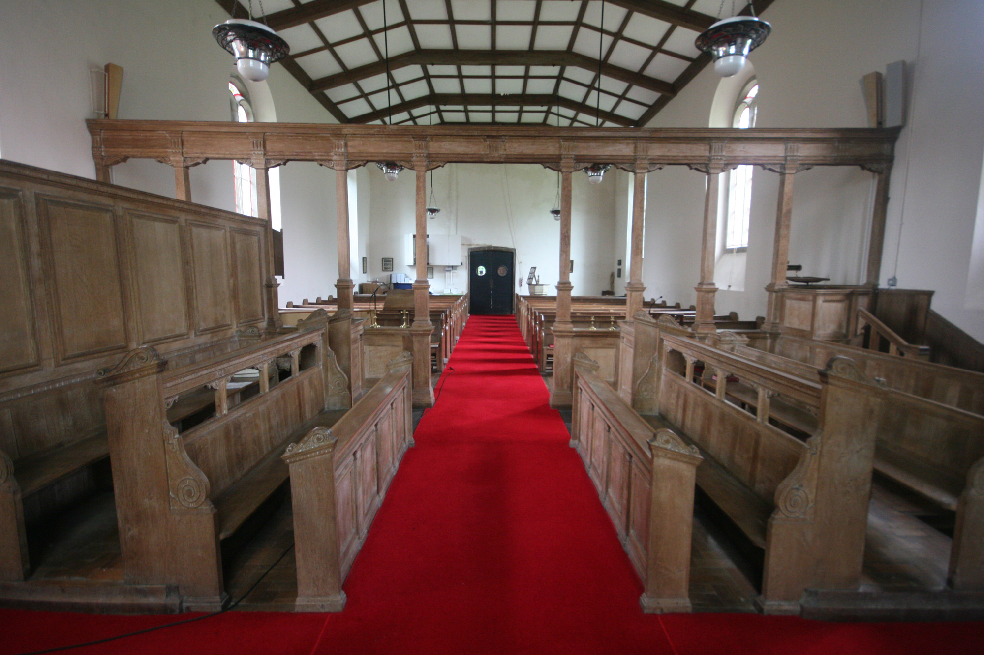 Eglwys Dewi Sant, Capel Bangor