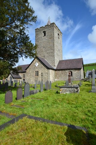 Eglwys Sant Mihangel a’r Holl Angylion, Llanfihangel-y-Creuddyn