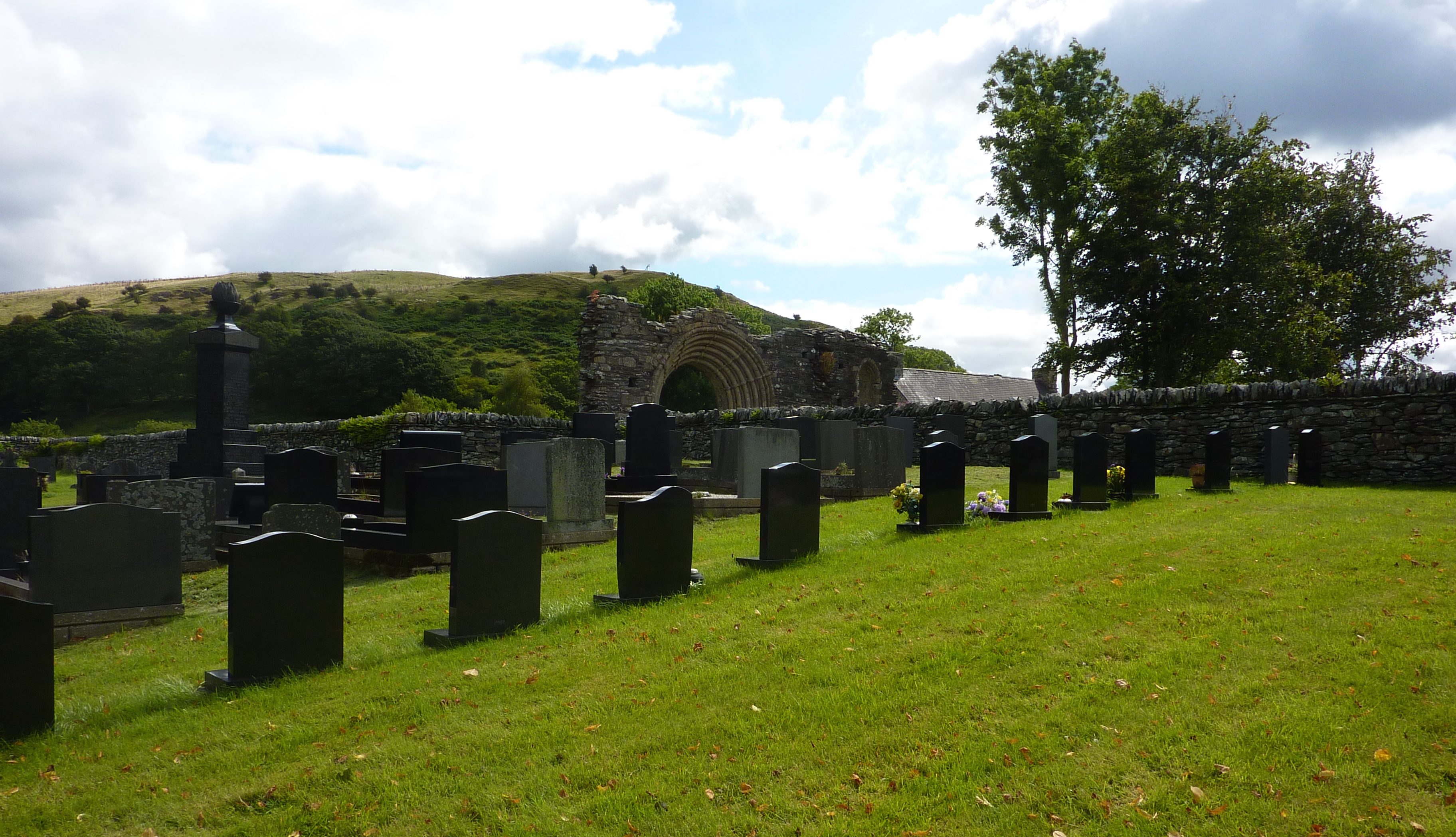 Eglwys Santes Fair, Strata Florida